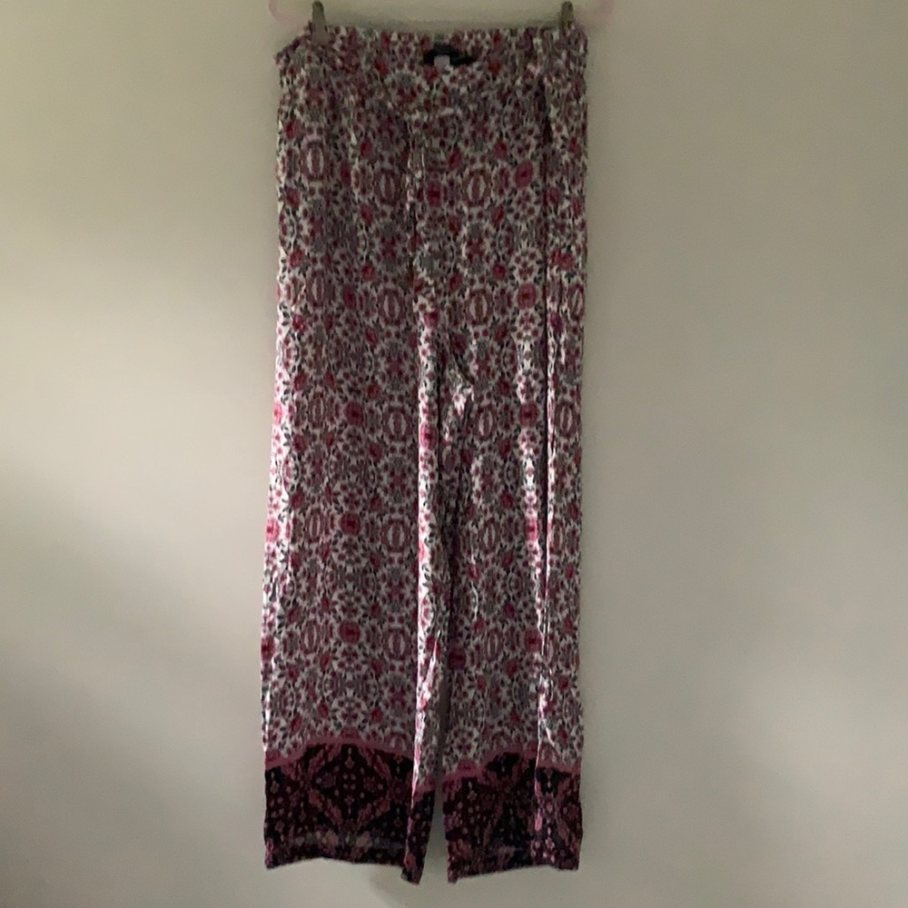 Floral flowy pants